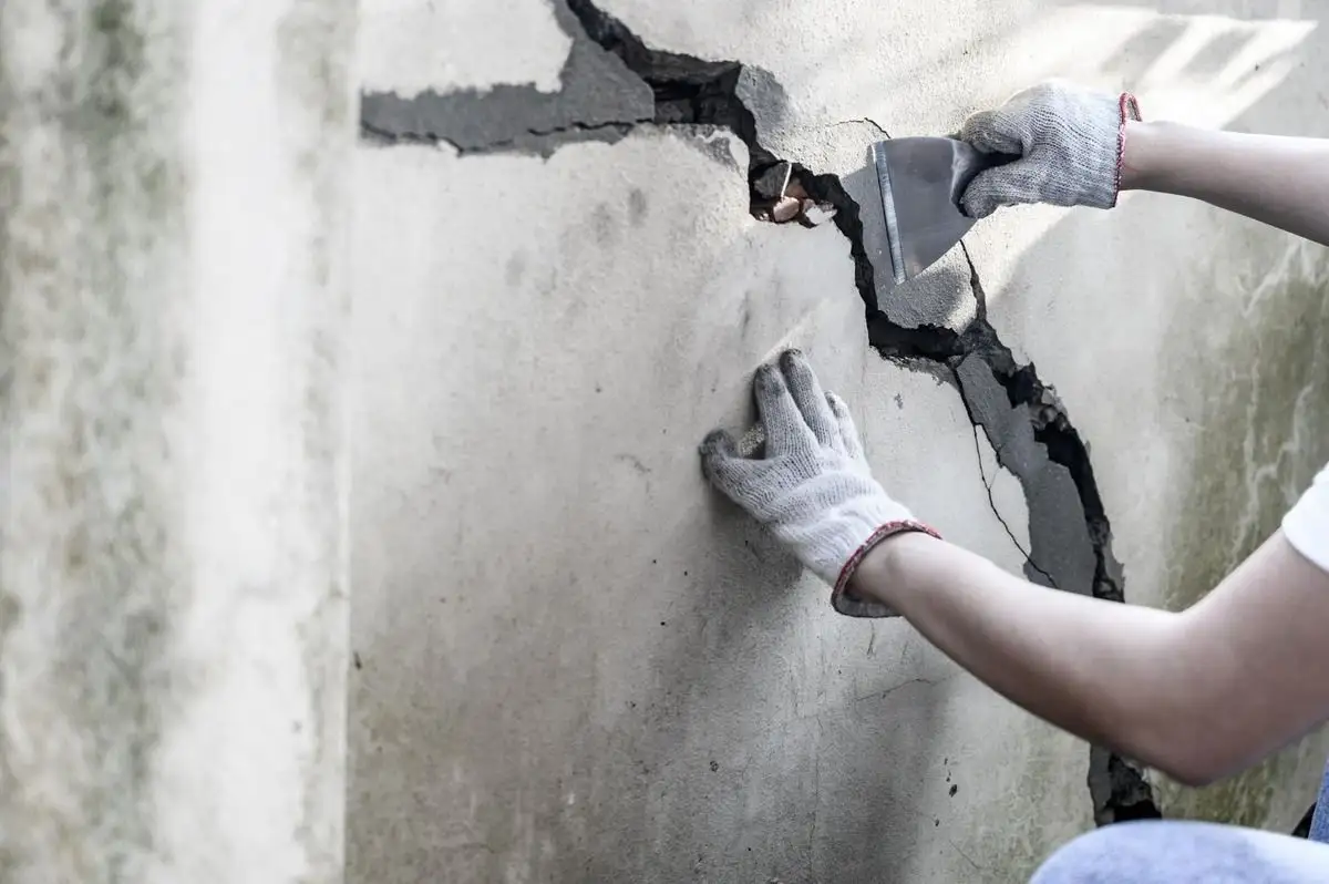 Wall Crack Repair Before Painting Singapore